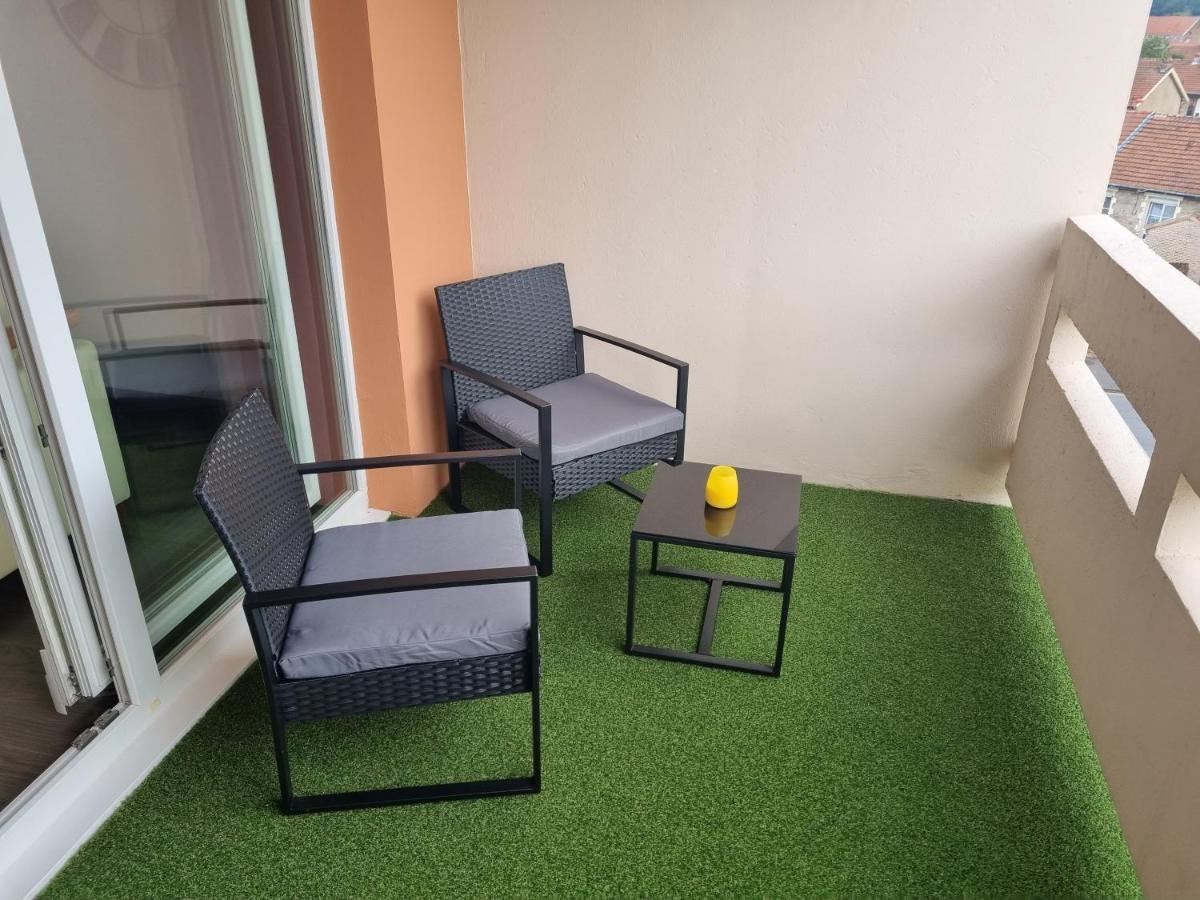 Bel Appartement 2 Chambres ,Residence Privee 지베 외부 사진
